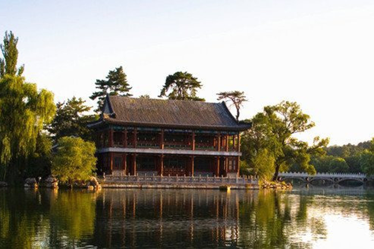 避暑山庄旅游