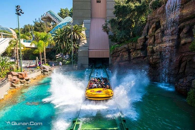 侏罗纪公园旅游