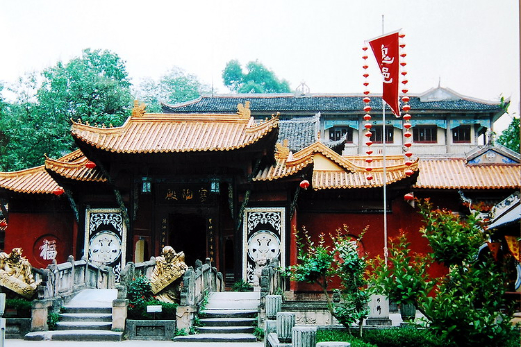 寥阳殿旅游