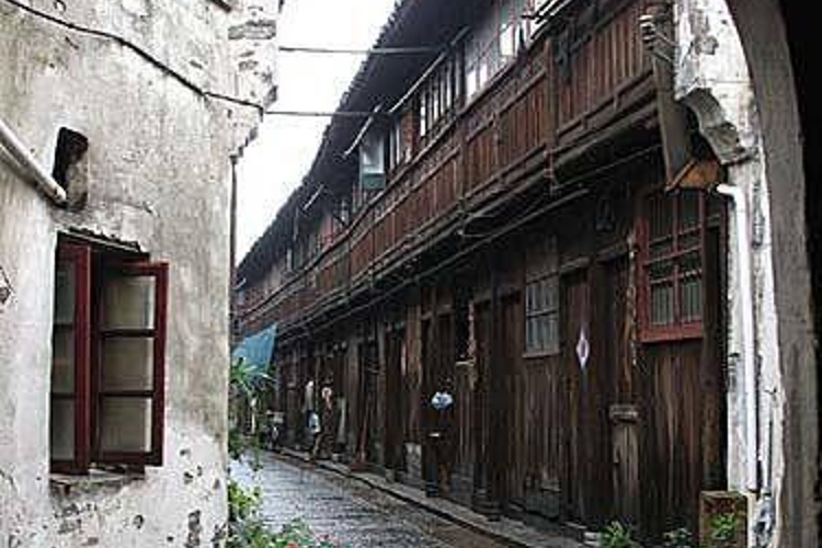 正门旅游