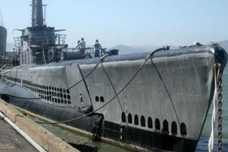 二战潜水艇博物馆旅游