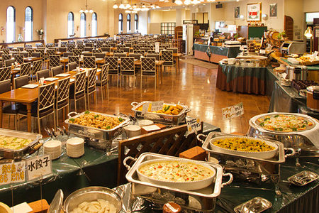 金牌料理人设计菜品由布院山水馆 和室京风三人房 创作会席料理一泊二食套餐