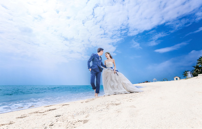 三亚婚纱摄影的潮流风向标 - 体验不一样的婚礼定格艺术