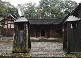 遵义会址+息烽集中营（含午餐，含景区门票，含讲解，不进购物店，高端纯玩一日游