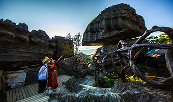 恩施梭布垭石林景区一日游【2-8人小团/纯玩，0购物】