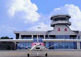 武汉多飞通航飞行基地【教练一带一空中飞行/可体验操作】