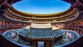 厦门云水谣古镇+永定土楼群（福建客家土楼）一日游【一单一团+双景区+市区酒店接送+高速】