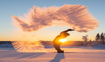 中国雪乡二日游【私家团+6人别克团+亚雪驿站十里画廊+东北二人转【全含/0自费0购物丨含早三特色餐+农家暖炕】