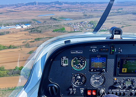 辽宁沈阳无忧通用航空【财湖机场固定翼飞行体验/在教员的指导下体验驾驶飞机的乐趣】