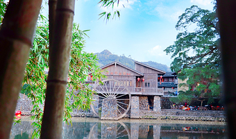 南靖土楼+云水谣古镇+永定土楼群（福建客家土楼）一日游【厦门出发-私家团1单1车+含双景区门票+赠永定讲解】