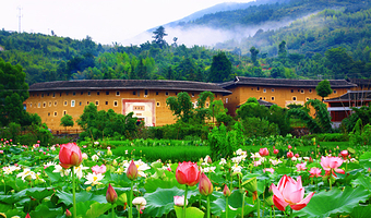 南靖土楼+云水谣古镇+永定土楼群（福建客家土楼）一日游【龙岩出发-私家团1单1车+含双景区门票+赠永定讲解】