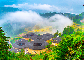 田螺坑土楼群+厦门福建土楼(永定)景区一日游【晚出发懒人团/8人团】