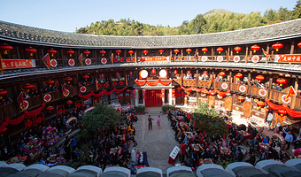 永定土楼群（福建客家土楼）+田螺坑土楼群一日游【龙岩出发-私家团1单1车+含双景区门票+赠永定讲解】