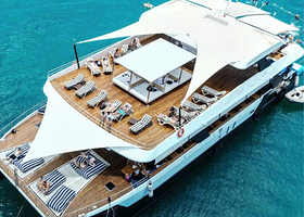 普吉岛攀牙湾国家公园一日游【007岛激情号／大船／海盗船／帆船／游艇／多船可选／皮划艇／丰富玩乐／酒店接送】