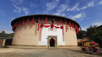 泉州云水谣古镇+福建土楼王景区一日游【2-6人团+双景区+市区酒店接送+高速】