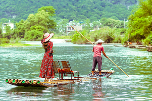 温州雁荡山+楠溪江风景旅游区二日游【雁荡山动车站接 住宿网评四星大酒店 可送南站/体验玻璃栈道】