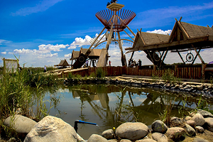 博斯腾湖+罗布人村寨+塔里木河+塔克拉玛干沙漠二日游【感受古老罗布文化+欣赏沙漠中的柔情+三千年传奇的胡杨林】