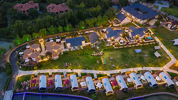 【酒店套餐】许昌花都温泉独栋私汤船屋别墅套餐丨不限次公区温泉+双人早餐+庭院泡池丨轻奢度假选择