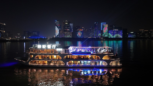 钱塘江夜游