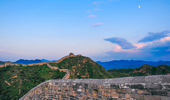 北京八达岭长城一日游【包含门票+车导、多个时间段可选、可五环内接+含餐、感受八达岭长城的气势磅礴】