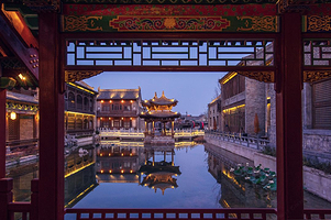 【酒店套餐】建业电影小镇 | 只有河南+电影小镇客栈+早餐