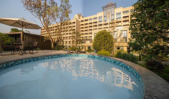 【酒店套餐】广州从化云岭湖温泉酒店住宿1晚 2大1小自助早餐+晚餐+无限次温泉+健身房+桌球室+乒乓球