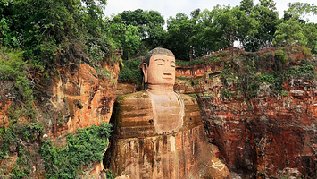 乐山大佛+眉山三苏祠博物馆一日游【春节不涨价·含门票·高品质纯玩·三环内免费接送】