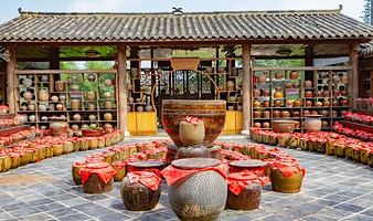 武汉凤娃古寨旅游风景区一日游【黄陂凤娃古寨一日游，小车私家团可选（不含景点门票）可定制包车游】