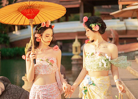 【私家团】西双版纳曼听公园+傣族园一日游【独立用车不拼人★上门接送★泼水节大狂欢★纯玩深度畅游】