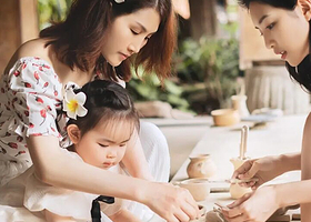 【私家团】西双版纳曼掌村一日游【酒店接送  花式造纸 制傣陶 贝叶经非遗文化体验