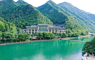 【酒店套餐】武义牛角山庄2天1晚+双早，双人牛头山梦温泉/牛头山国家森林公园等多套餐可选