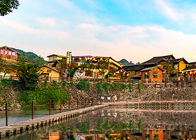 福建土楼(南靖)景区+云水谣古镇+福建土楼(永定)景区一日游【云高双景|赠登楼|上门接送|可选精品6-8人团】