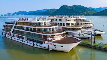 宜昌交运两坝一峡游船+三峡垂直升船机+三峡大瀑布+三峡人家三日游