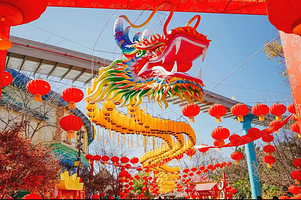 【酒店套餐】双人七彩云南欢乐世界2日乐园+温泉（含1餐）+古滇度假酒店+早餐+恒温游泳池体验