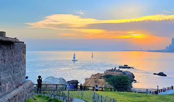 栈桥+小麦岛公园+劈柴院+五四广场+八大关+奥帆中心一日游