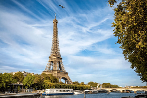 巴黎凡尔赛宫+卢浮宫+巴黎圣母院+埃菲尔铁塔+凯旋门+塞纳河两日游【中文司导+可私人订制+私家包车】二日游