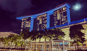 新加坡滨海湾金沙空中花园观景台一日游【单门票，当天可定，饱览新加坡标志性天际线全景，欣赏擎天树丛的壮丽景色】