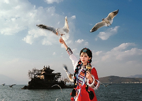 云南大理小马旅拍【网红打卡点/民族写真/环洱海拍摄】