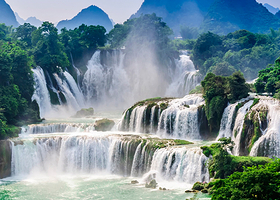 荔波小七孔景区+西江千户苗寨+黄果树景区四日游【更适合老人/小孩的精品团】