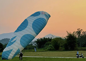 广州佳松岭滑翔伞基地一日游【滑翔伞体验/专业教练/极限运动】