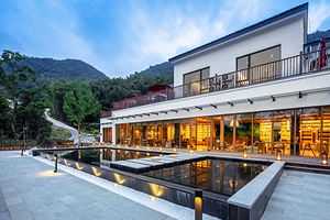 【周末不加价】九华山陌上花间堂·雾涧1晚或2晚+早餐+欢迎水果+晚安甜汤+向导陪同登山