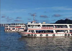 汕头广场轮渡+菩提禅寺+汕头小公园+开埠陈列馆+红桃粿体验一日游【纯玩独立不拼团+上门接送+优选司导+含船票】