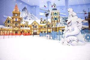 【景点步行可达】广州施柏阁酒店2天1晚住宿+双早+双人梦回岭南/不限时滑雪/娱雪融创乐园/自助晚餐 任选畅玩