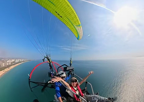 三亚海棠湾红树林动力滑翔伞飞行营地一日游【海棠湾区域免费接送/动力伞海景滑翔/一对一】