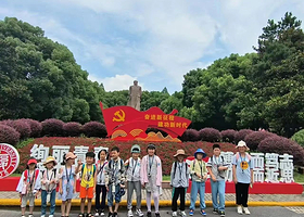 上海复旦大学(邯郸校区)一日游【亲子/研学参观游，感受985名校氛围，优选讲师精讲复旦大学校园校史】