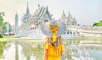 清迈黑白蓝庙一日游／清莱白庙黑庙／长颈族／纯玩网红／泰国旅游／酒店接送／中文导游／仙境咖啡／辛哈公园