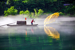 莽山五指峰景区+东江湖旅游区+高椅岭旅游区+小东江观雾栈道二日游【一单一团+包车出行+私家团+纯玩不拼团】