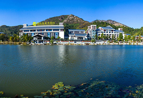【真山真水真温泉】镇江圌山温泉度假区★五钻官方酒店1晚+双早+双人戏水温泉+免费圌山登高