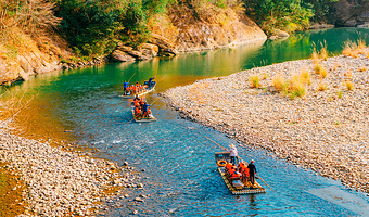 【酒店套餐】武夷山酒店住宿一晚+双人武夷山一日游+双人大红袍演出门票【含竹筏+景交+讲解+午餐】