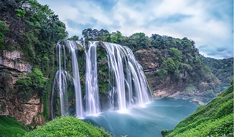 【全家总动员】贵州黄果树景区+小七孔+西江千户苗寨+天眼六日游【全家总动员，轻松游贵州】